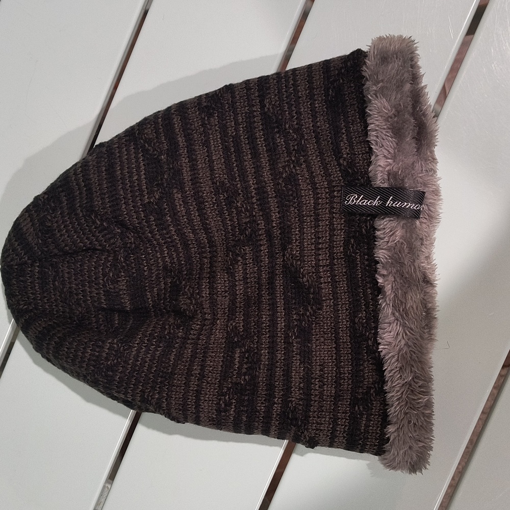 Black Humor unisex Winter knitted, Hat Good Beanie soft and Warm.